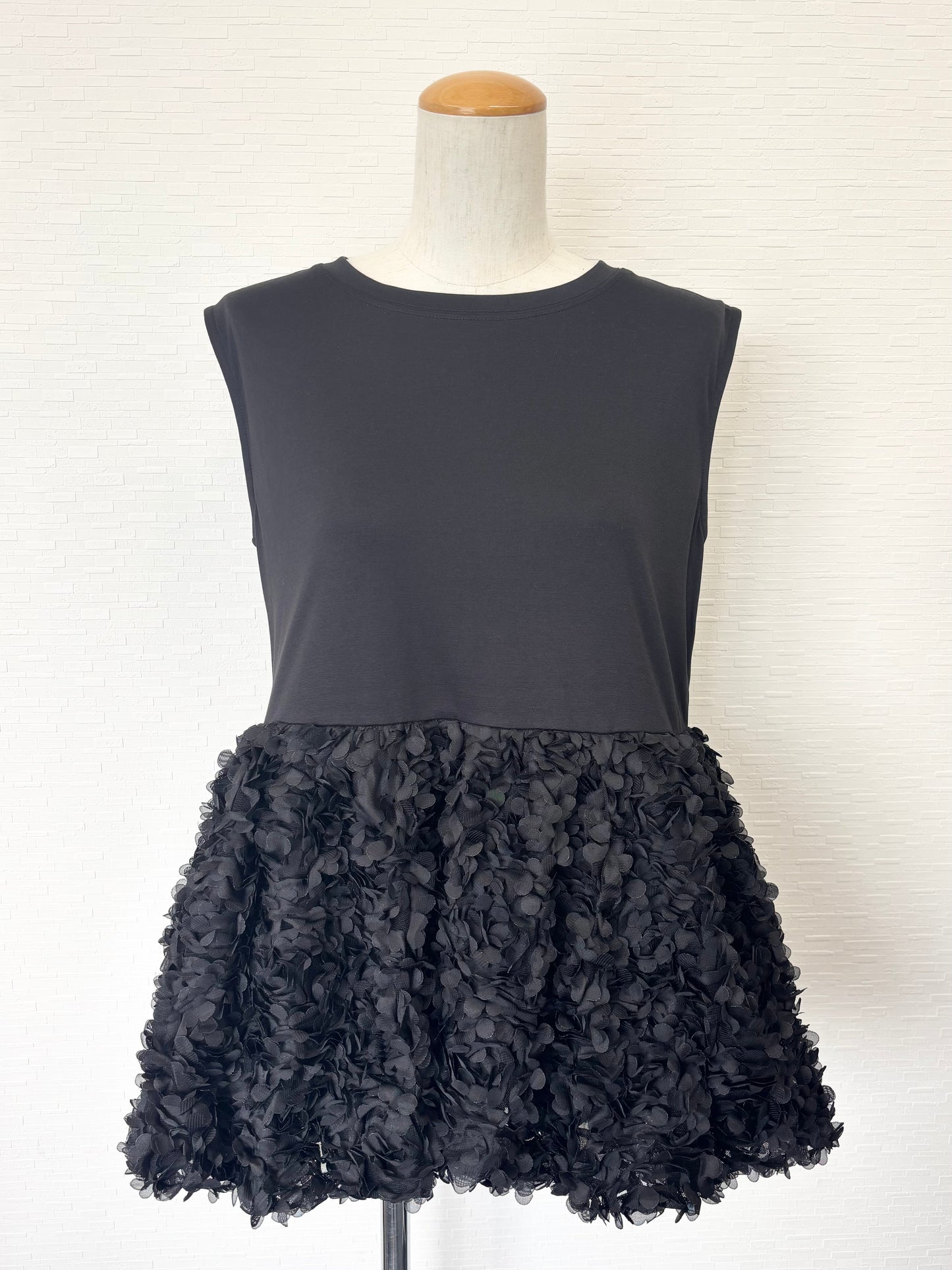 【New Arrival】ボリュームフリルバルーンカットトップス