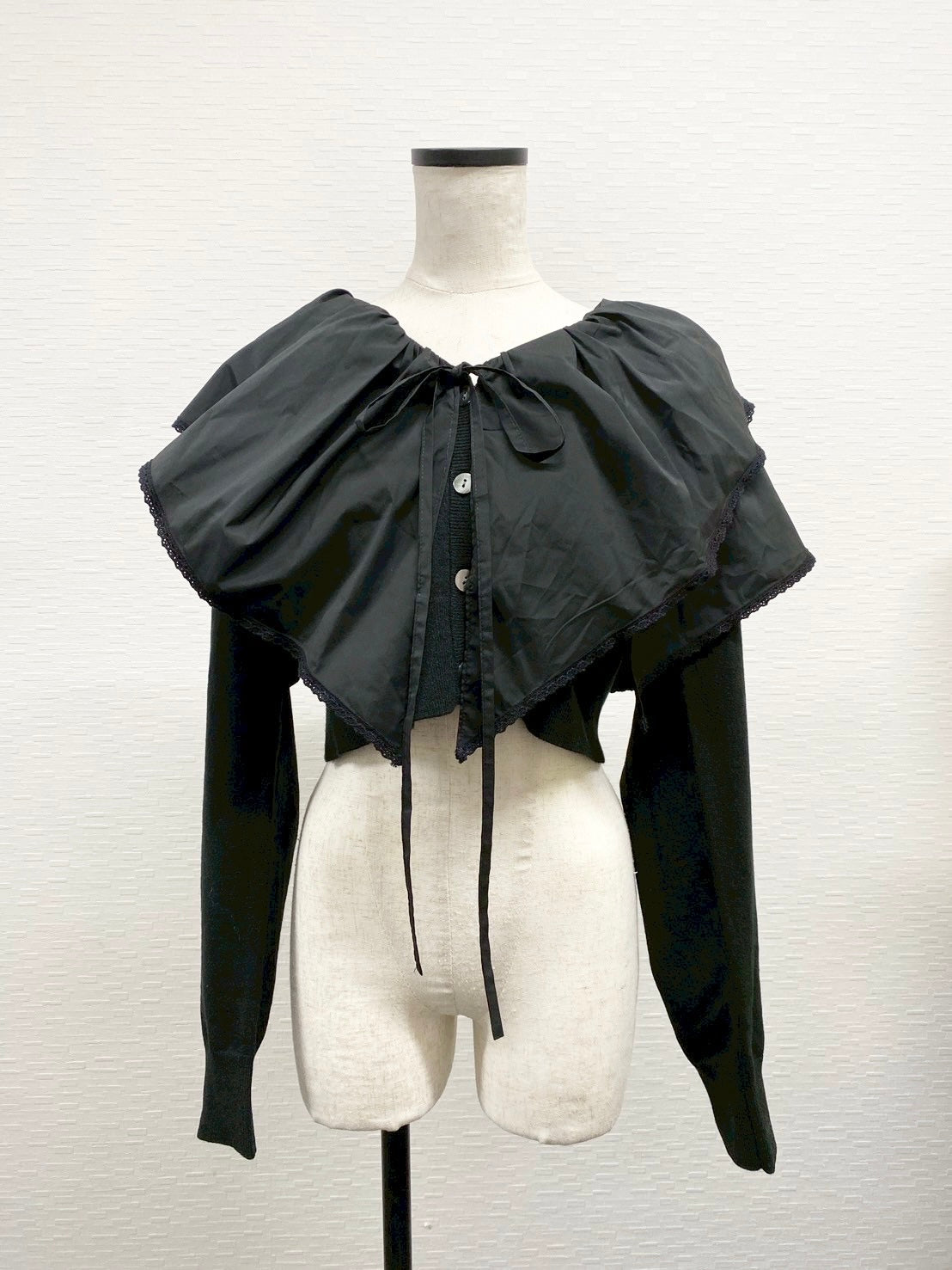 【PRE-ORDER】ランダムフリルカラーニットカーデ