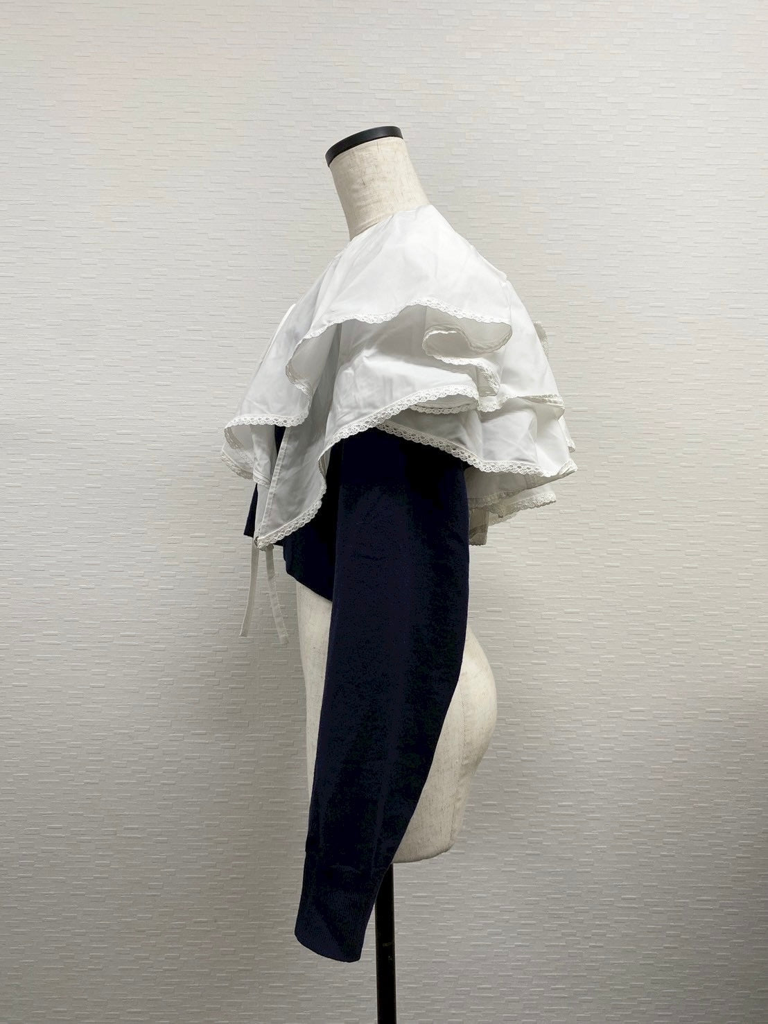【PRE-ORDER】ランダムフリルカラーニットカーデ