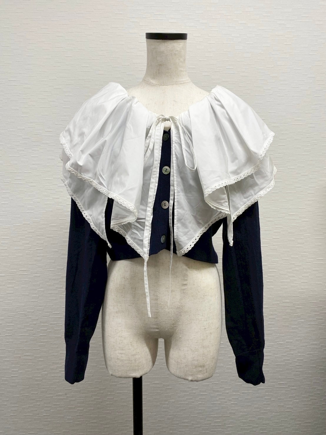 【PRE-ORDER】ランダムフリルカラーニットカーデ