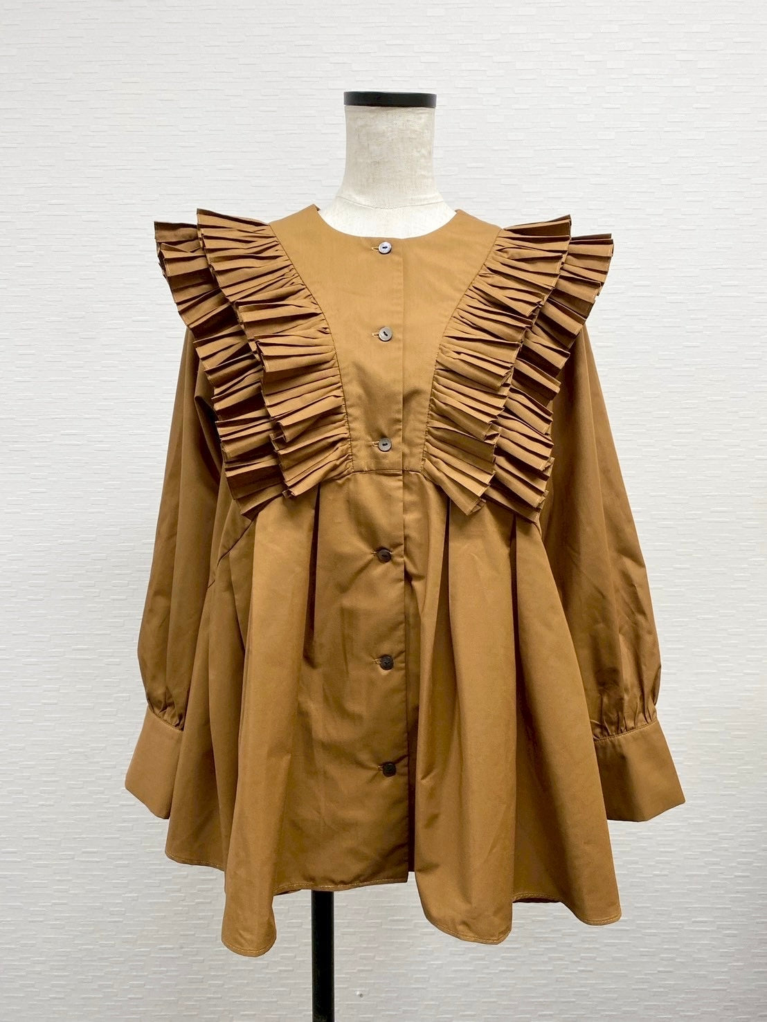 【New Arrival】プリーツフリルブラウス