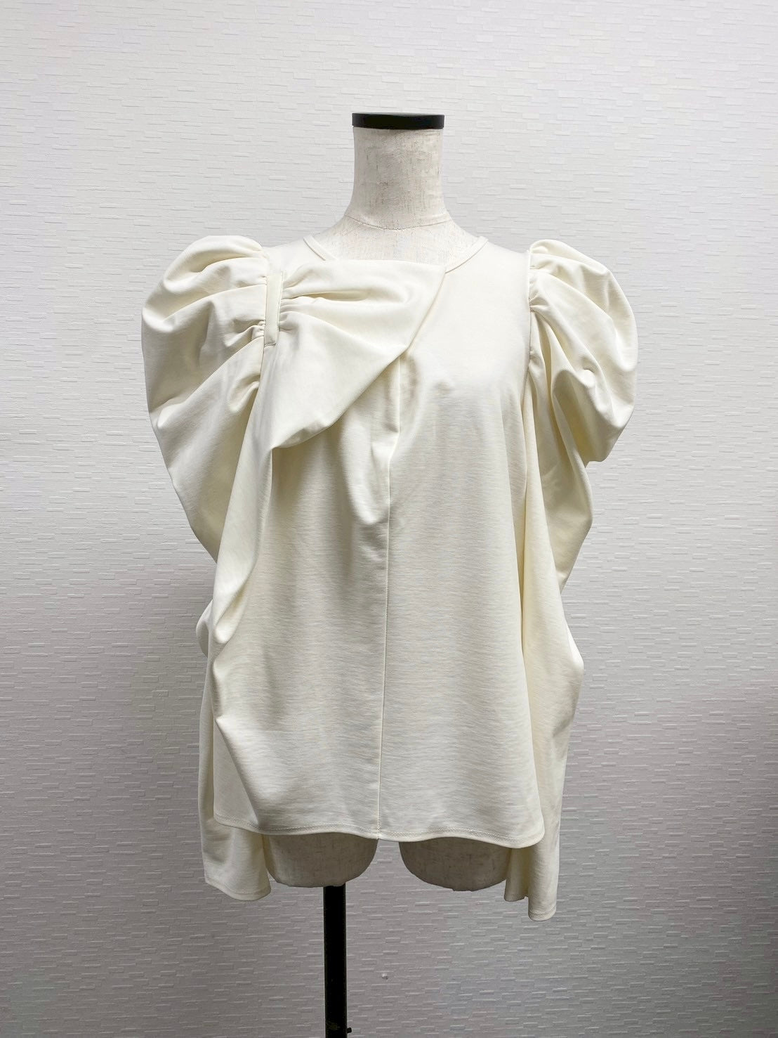 【New Arrival】リボンショルダートップス