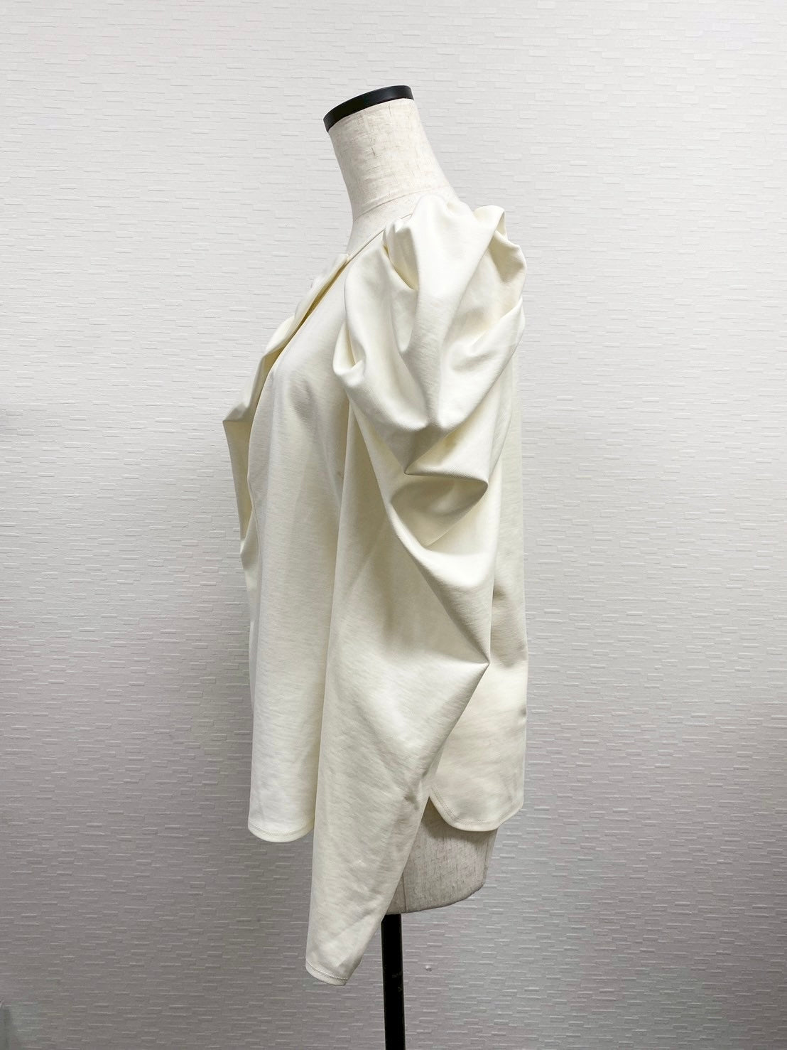 【New Arrival】リボンショルダートップス