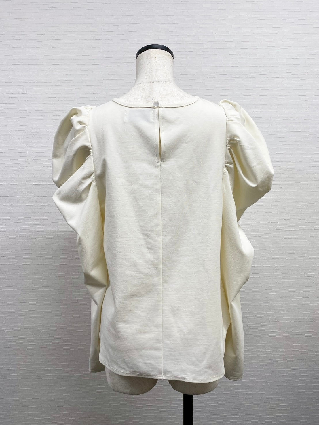 【New Arrival】リボンショルダートップス