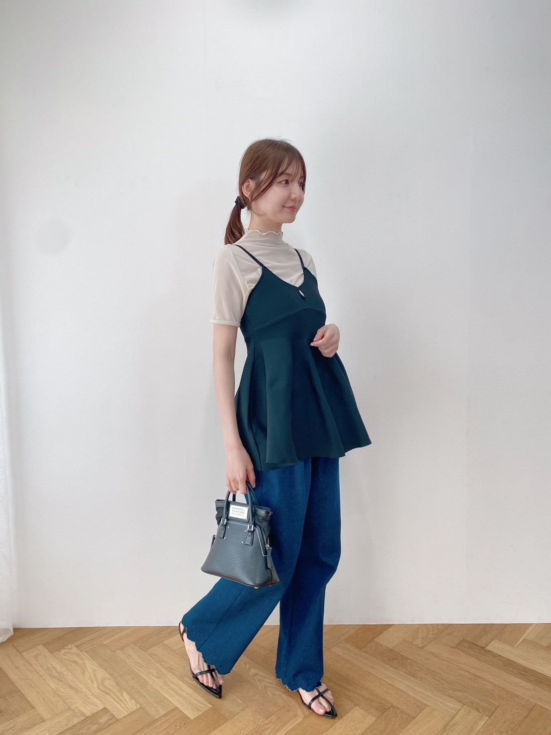 フォルムペプラムキャミビスチェ