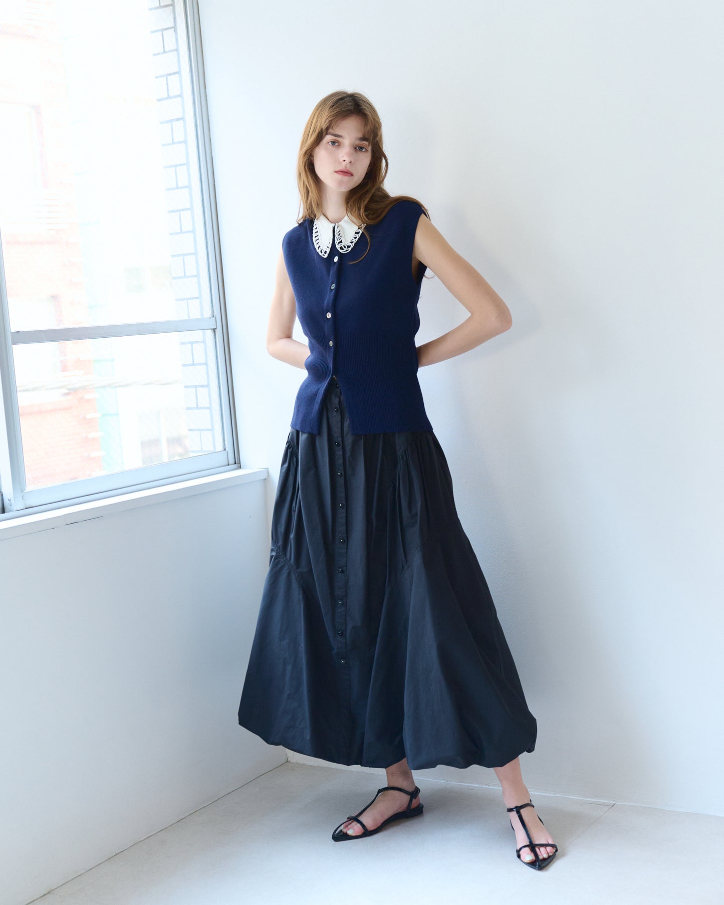 【New Arrival】コードエンブロイダリーカラーニットトップス
