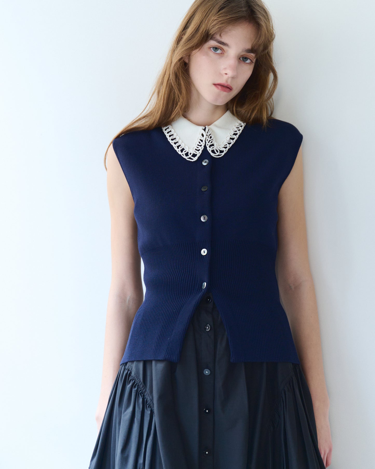 【New Arrival】コードエンブロイダリーカラーニットトップス