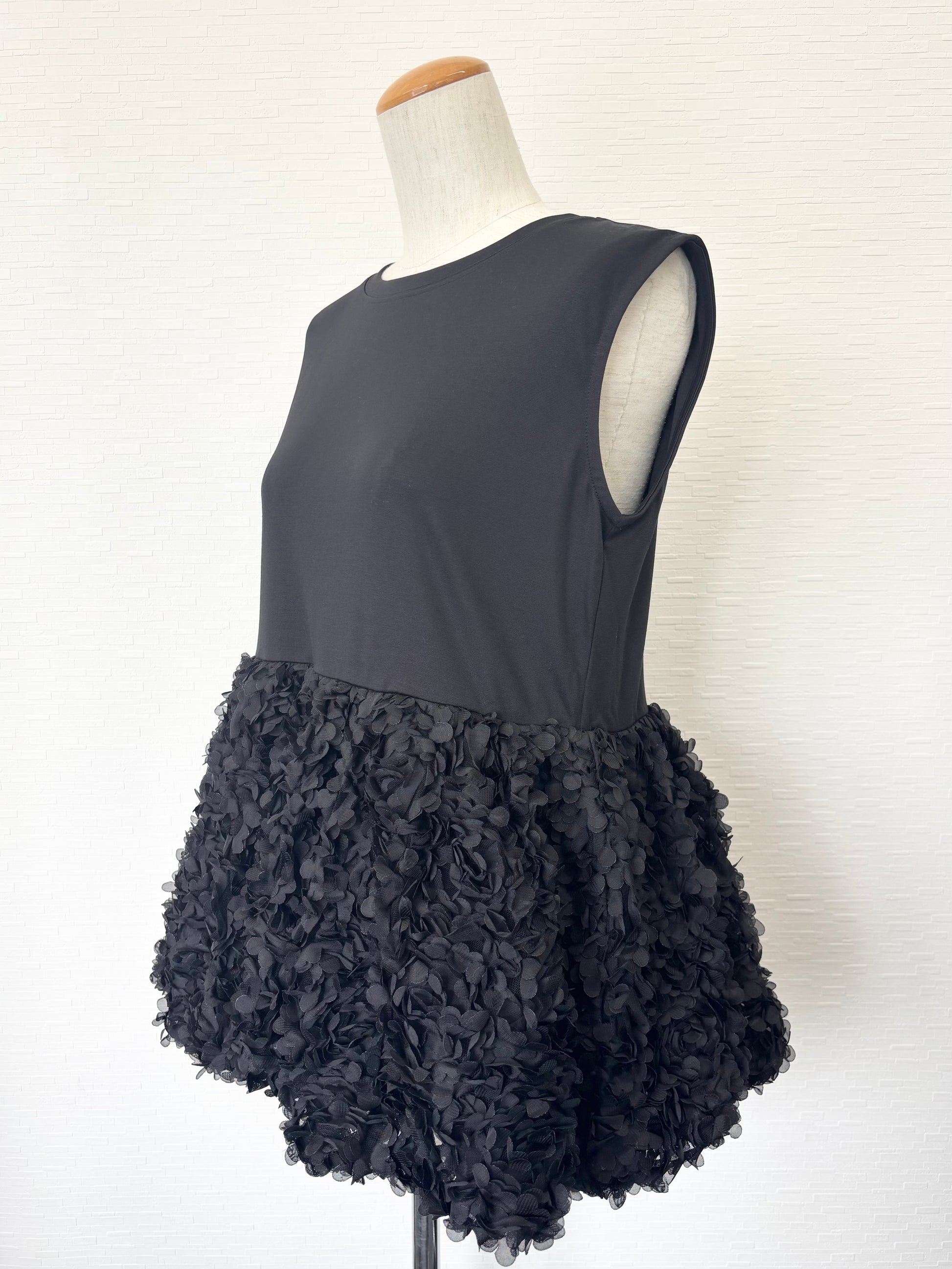 [jemma atelier]ボリュームフリルバルーンカットトップス New Arrival】ボリュームフリルバルーンカットトップス – jemma