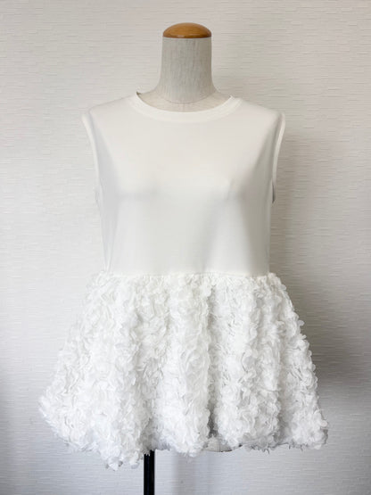【New Arrival】ボリュームフリルバルーンカットトップス