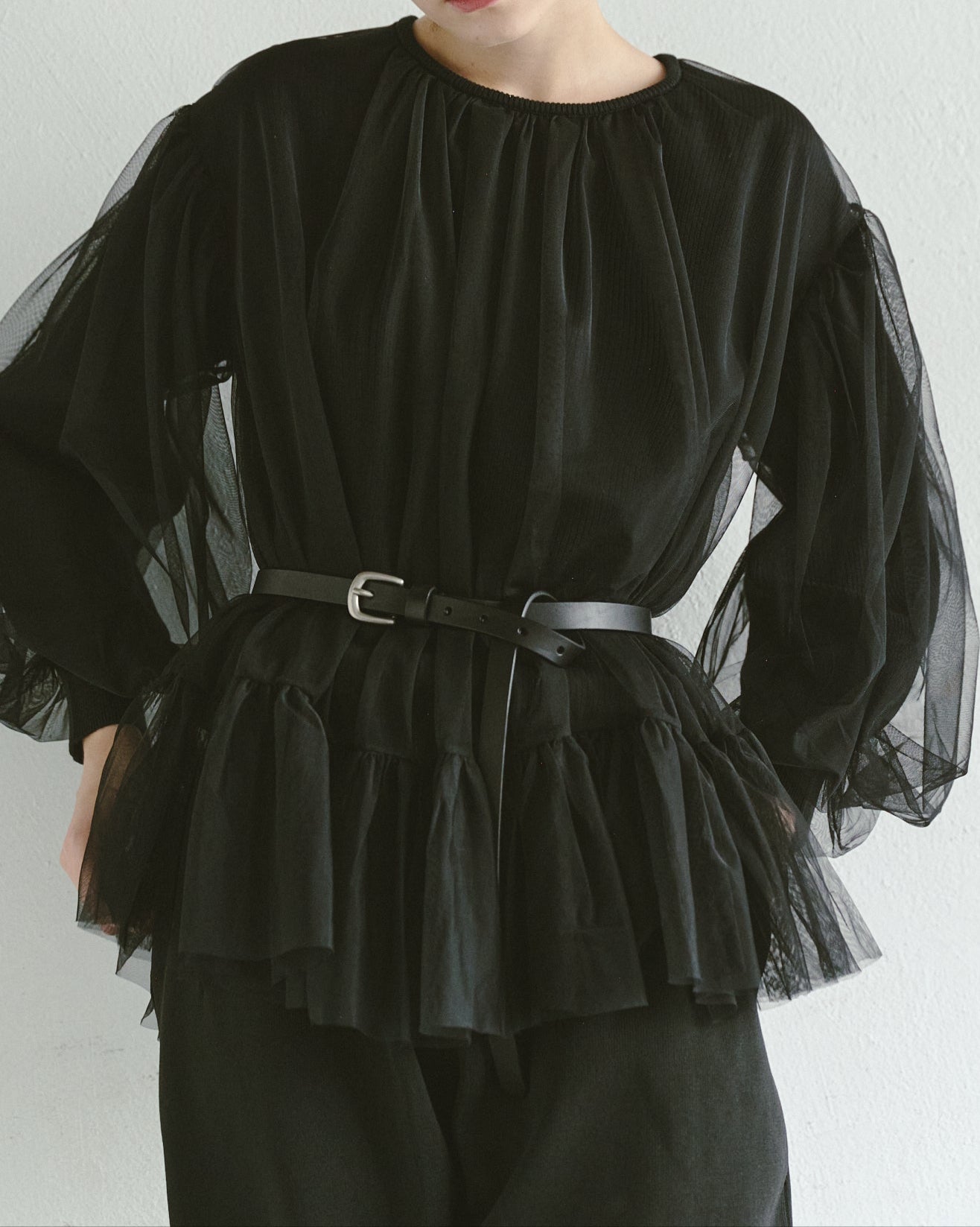 jemma atelier]ピンタックスリーブフロントクロスブラウス | KOBUNSHA SELECT SHOP | [jemma atelier ]ピンタックスリーブフロントクロスブラウス