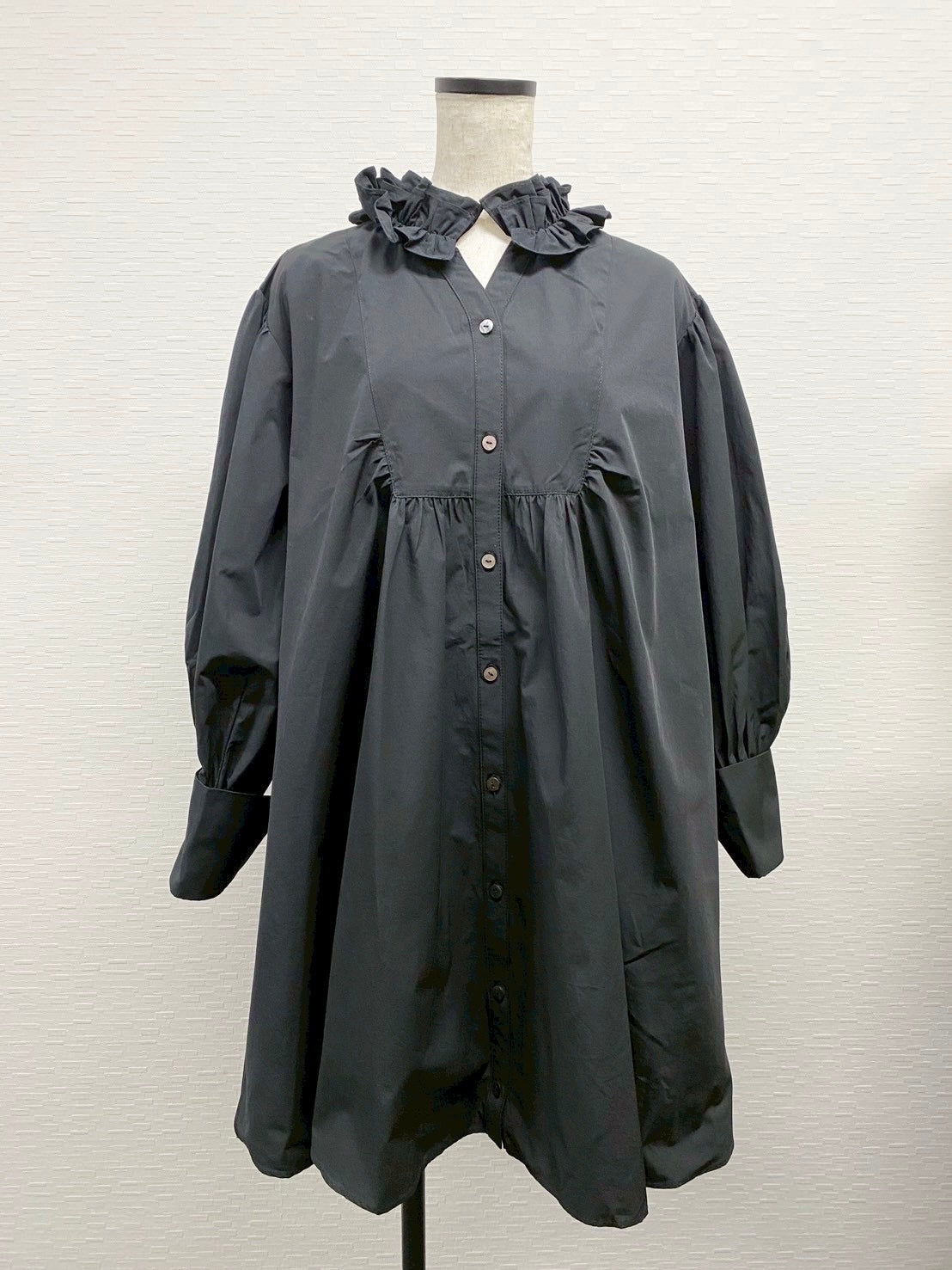 【PRE-ORDER】フリルカラーチュニックワンピース