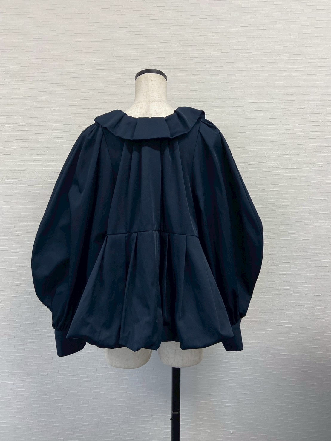 【New Arrival】バルーンカラー2WAYブラウス