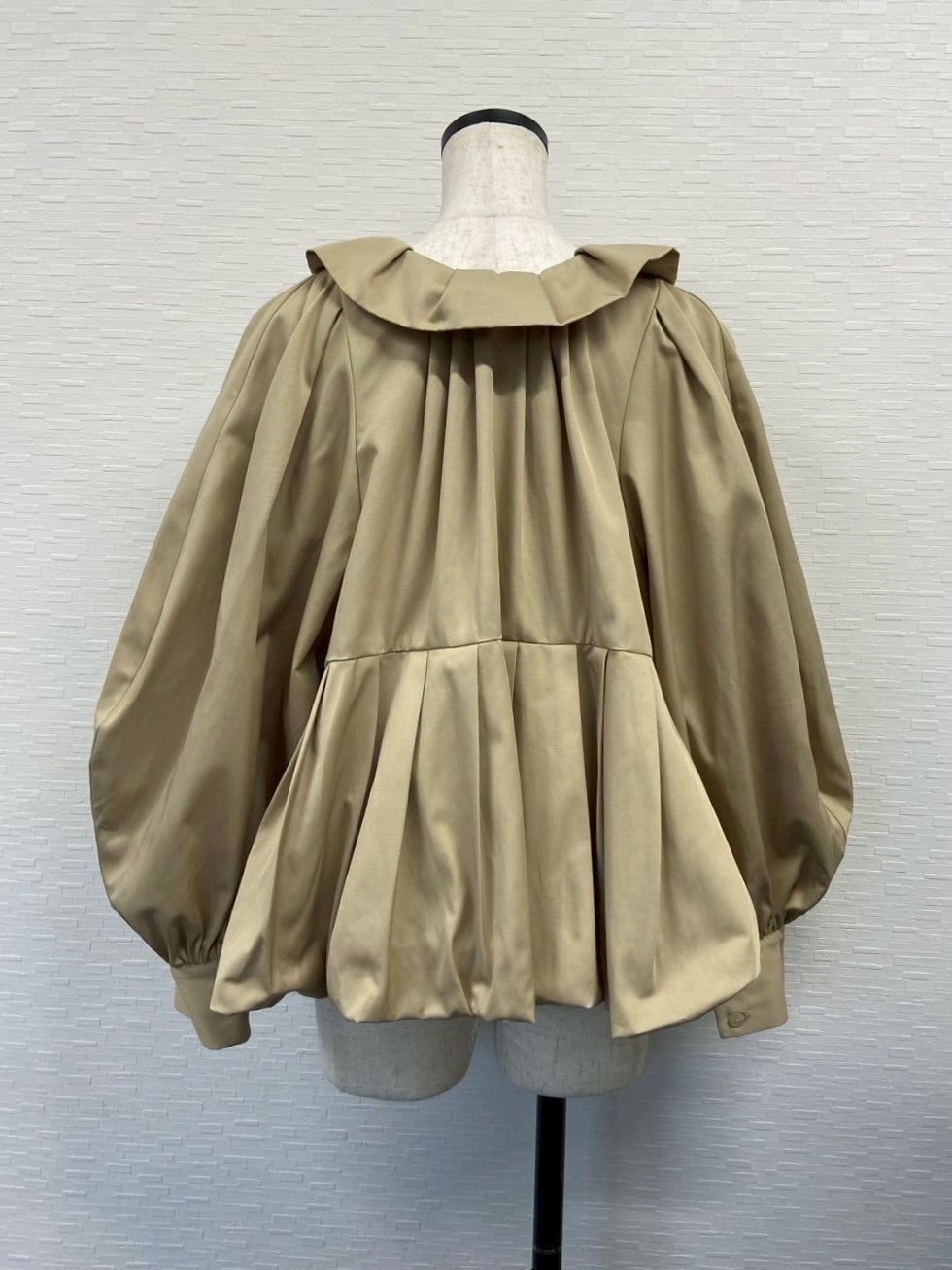 【New Arrival】バルーンカラー2WAYブラウス