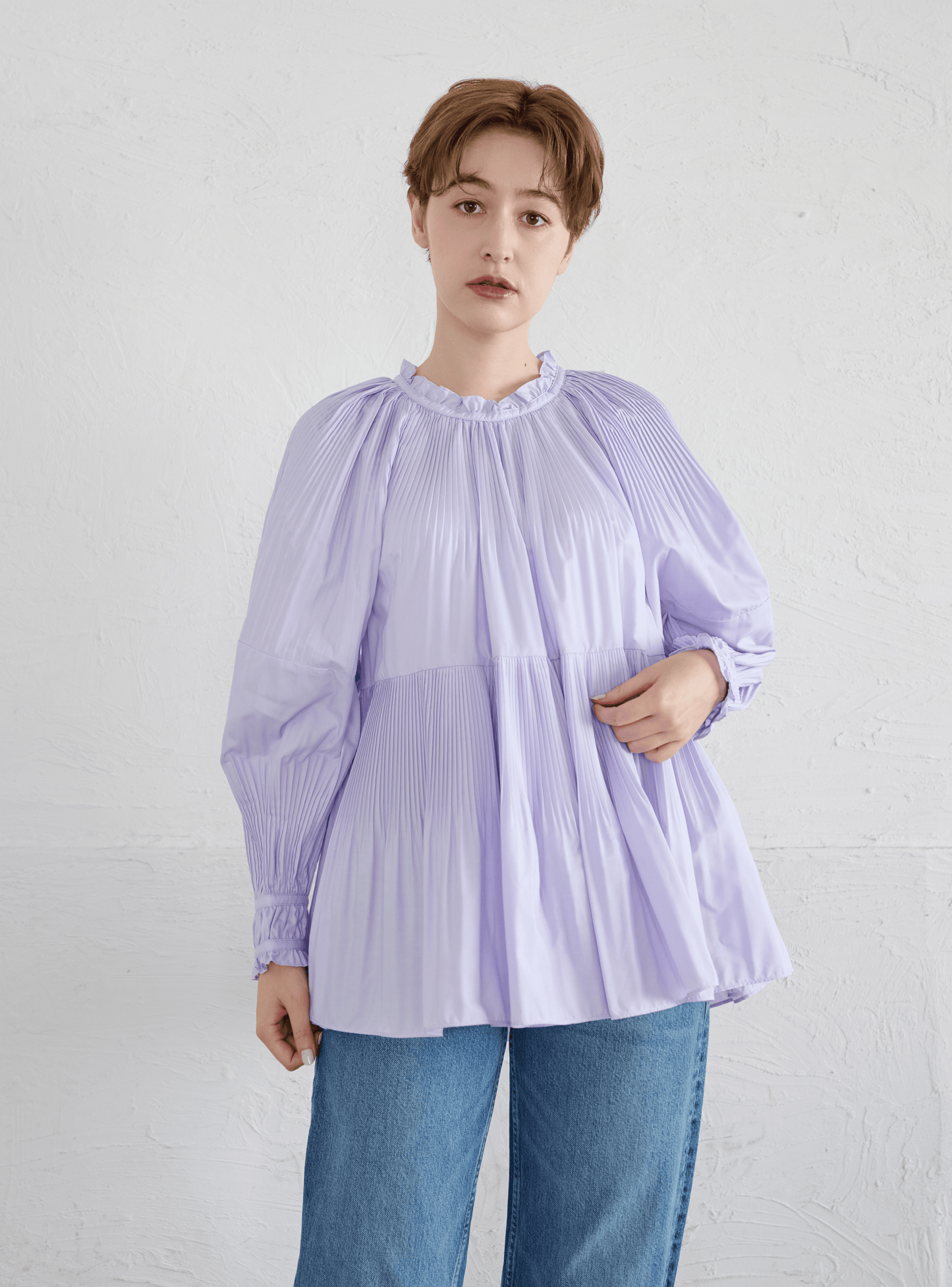 プリーツブラウス