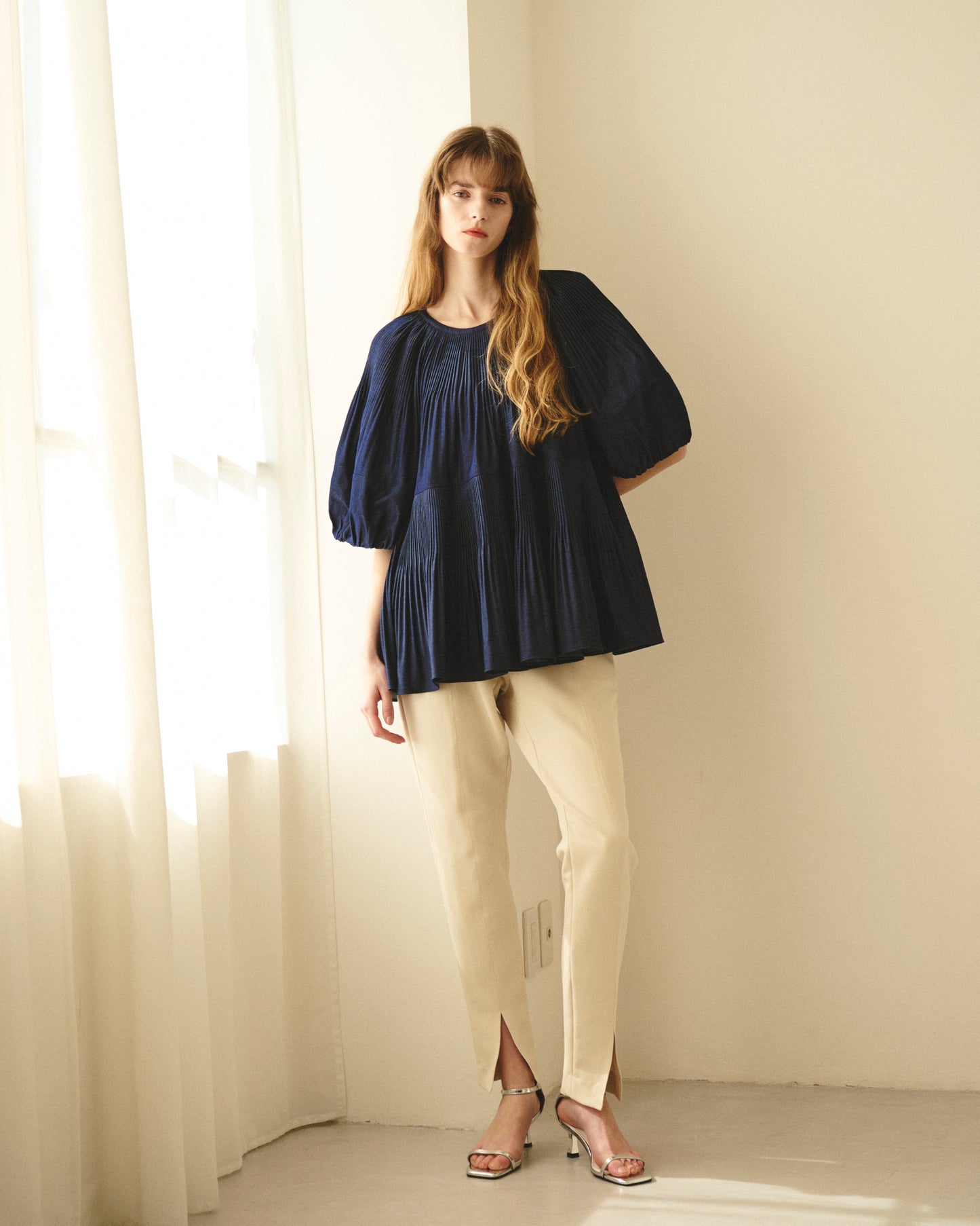 【New Arrival】バルーンスリーブプリーツチュニックブラウス