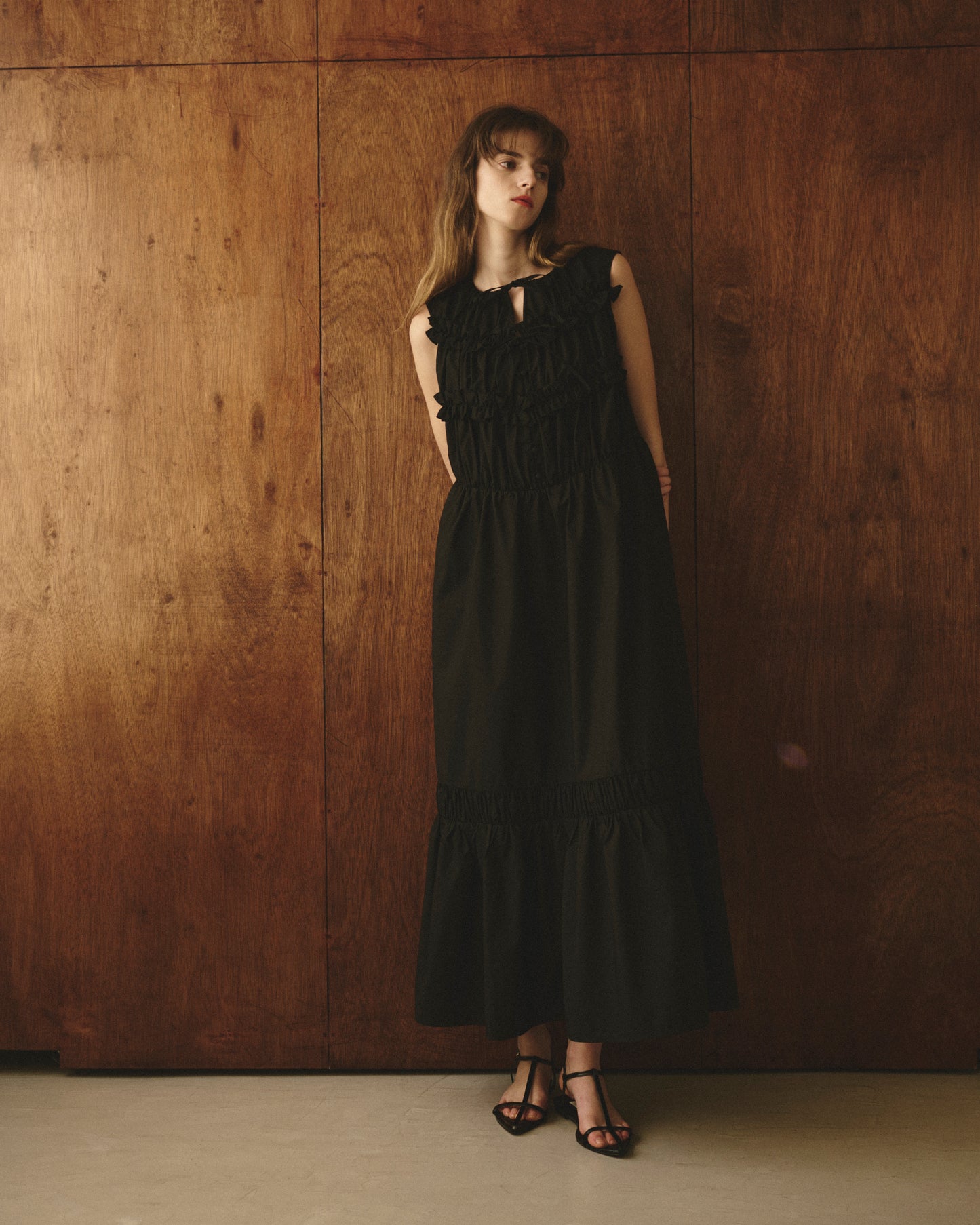 【New Arrival】シャーリングフリルロングワンピース