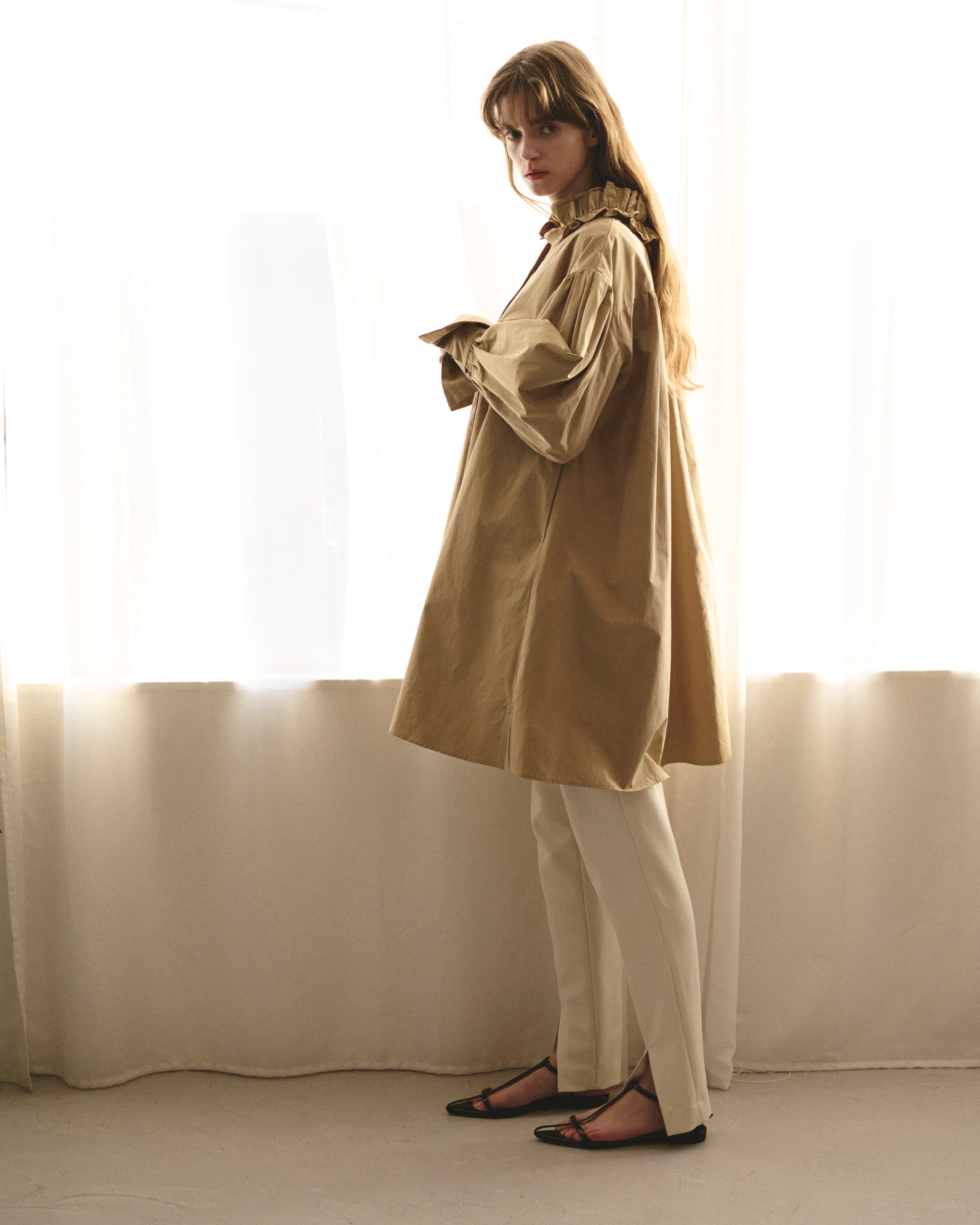 フリルカラーチュニックワンピース – jemma.atelier