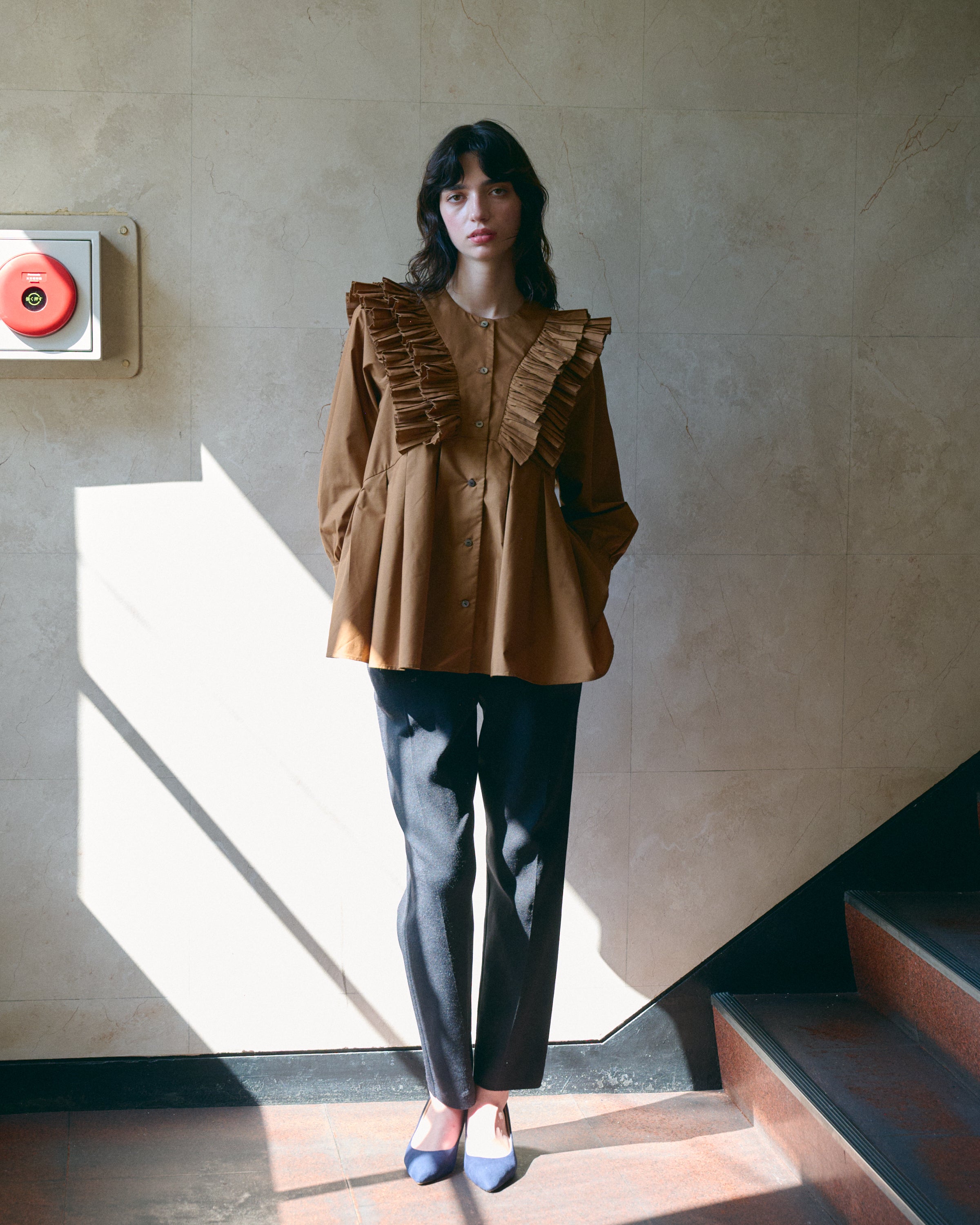 【新品未使用】jemma atelier プリーツブラウス プリーツブラウス – jemma.atelier