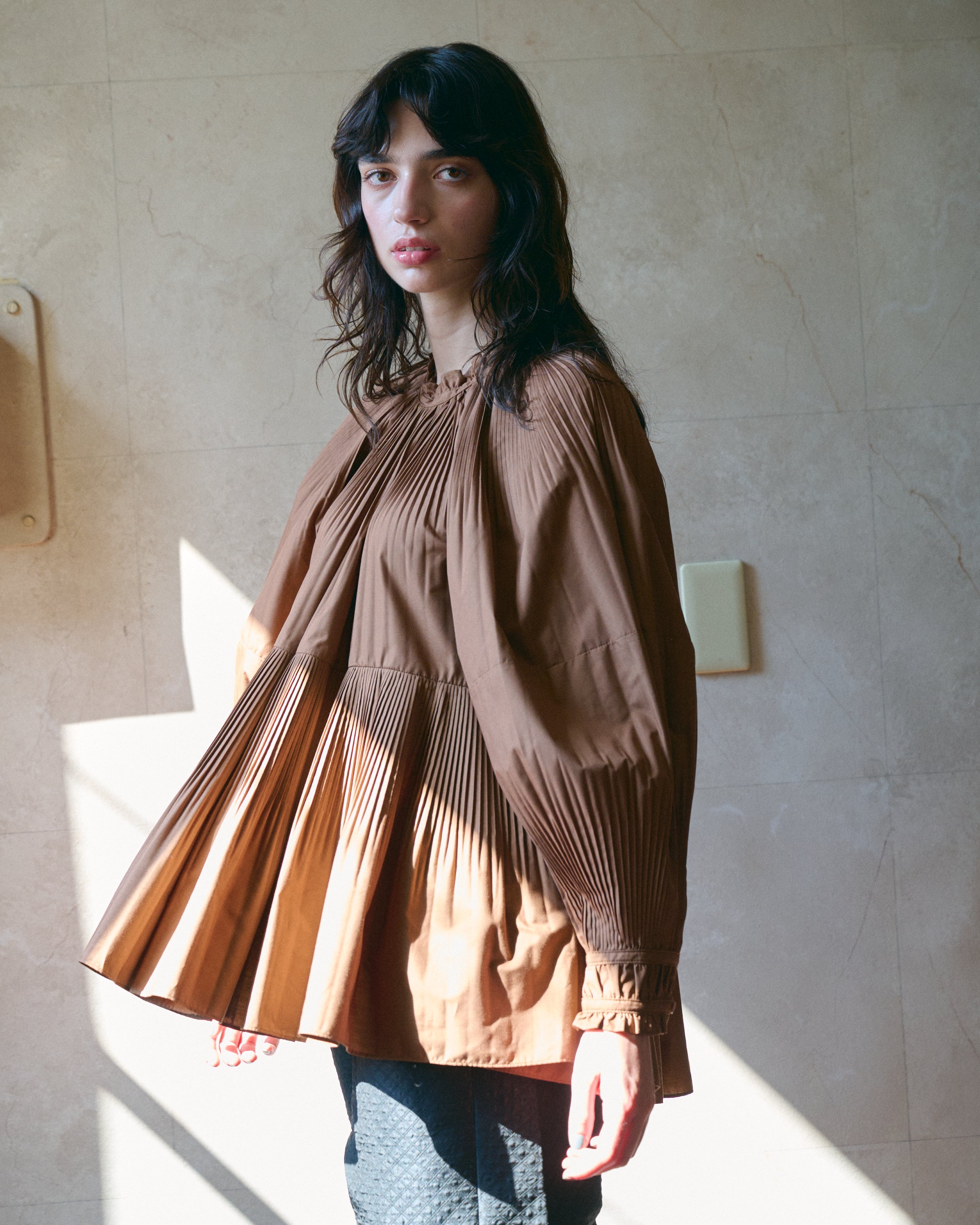 jemma atelier プリーツブラウス プリーツブラウス – jemma.atelier