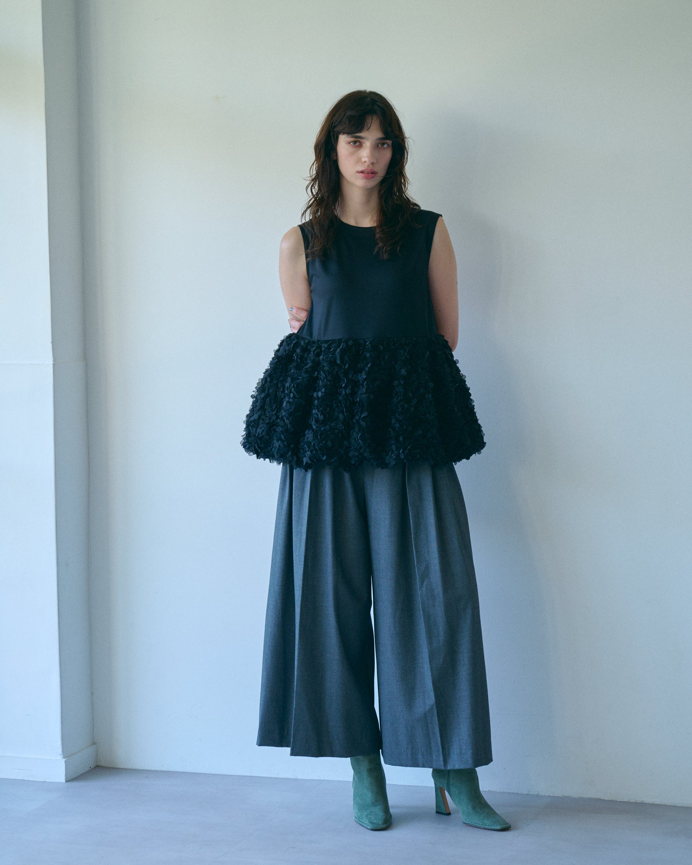 jemma atelier ジェマアトリエ　フォルムニットパフスリーブワンピース jemma.atelier ジェマアトリエ フォルムニットパフスリーブ